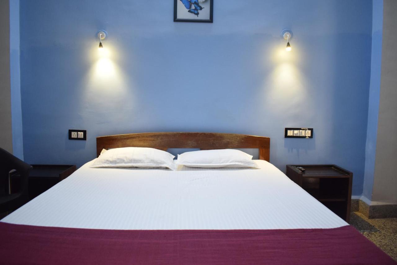 Sanrit Hotel GOA Exteriér fotografie