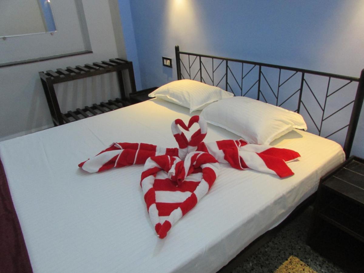 Sanrit Hotel GOA Exteriér fotografie