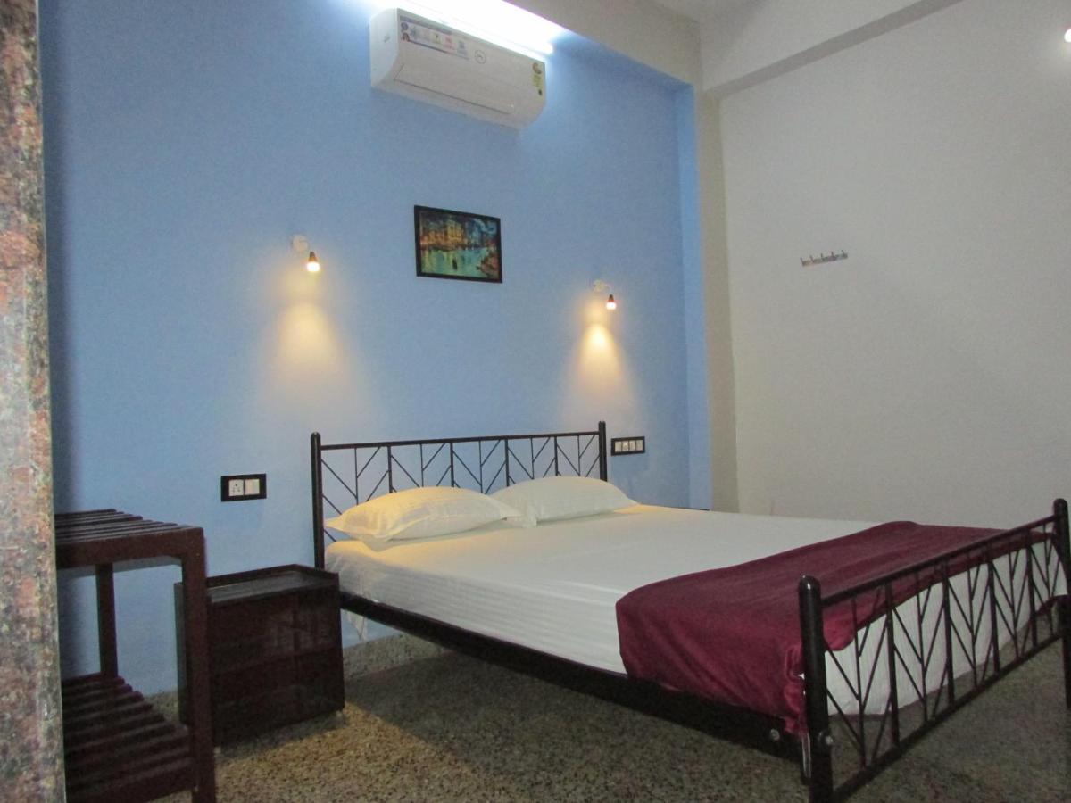 Sanrit Hotel GOA Exteriér fotografie